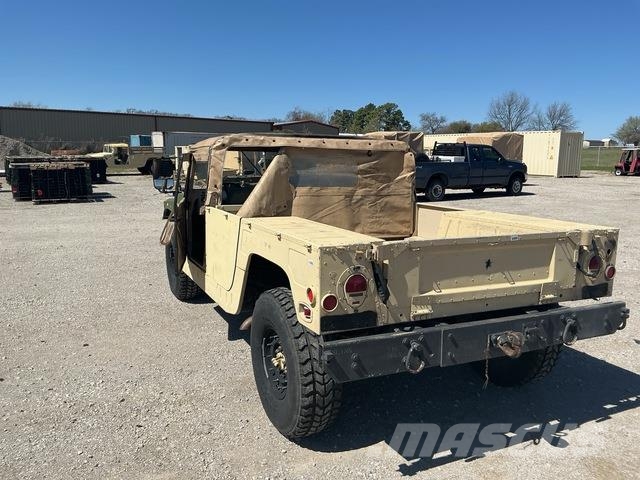 AM General M1097A2 Pick up/Fiancata ribaltabile