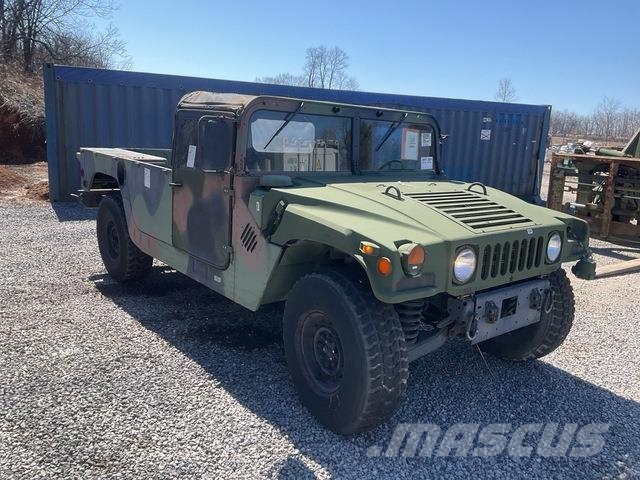 AM General M1097A2 Furgonetas caja abierta