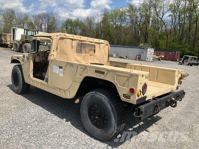AM General M1097A2 픽업/드롭사이드