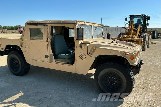 AM General M1097A2 Pick up/Dropside