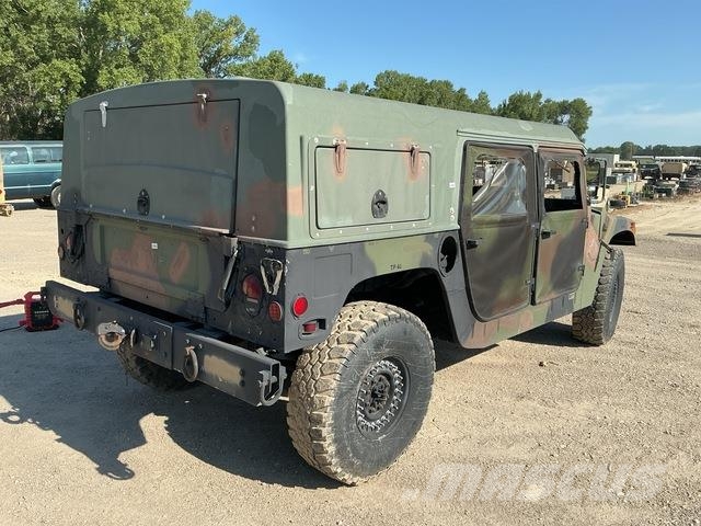 AM General M1097A2 Ldv/dropside