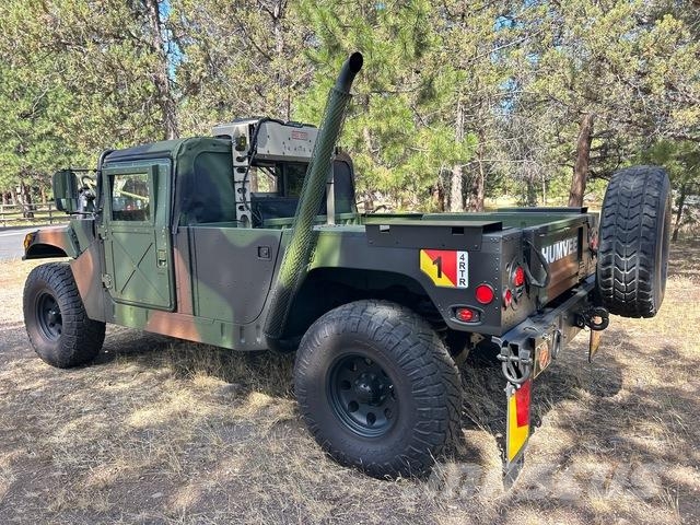AM General M1097A2 Pik up kamioni