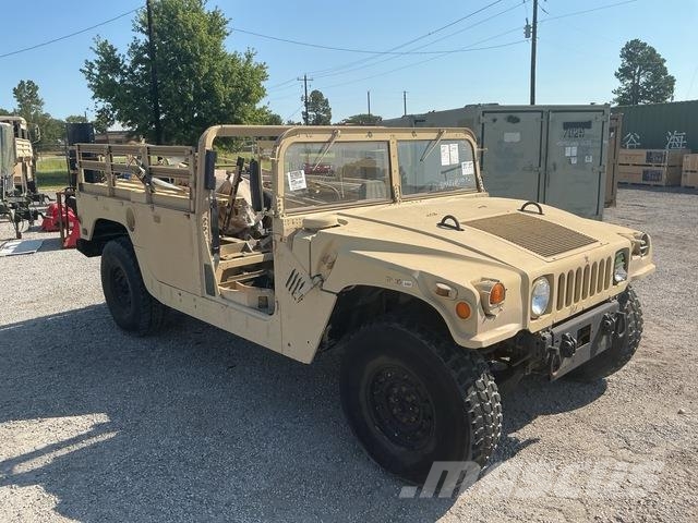 AM General M1097A2 Бортовые фургоны