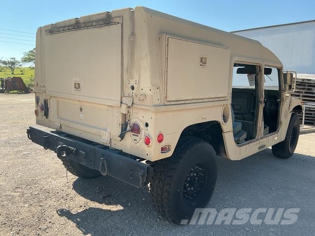 AM General M1097A2 픽업/드롭사이드