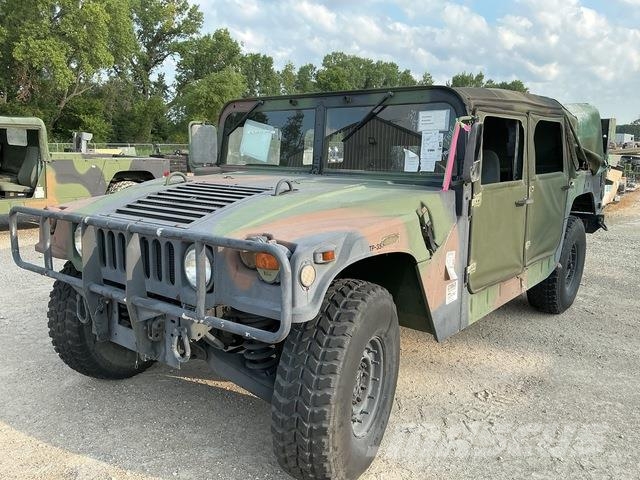 AM General M1097A2 Pik up kamioni
