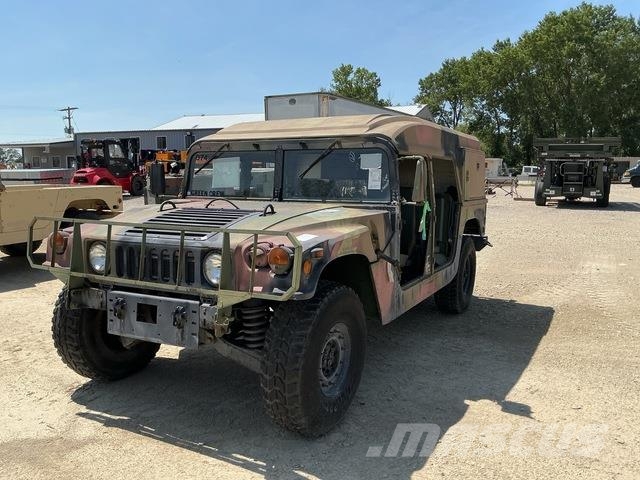 AM General M1097A2 Flakbilar/Pickuper