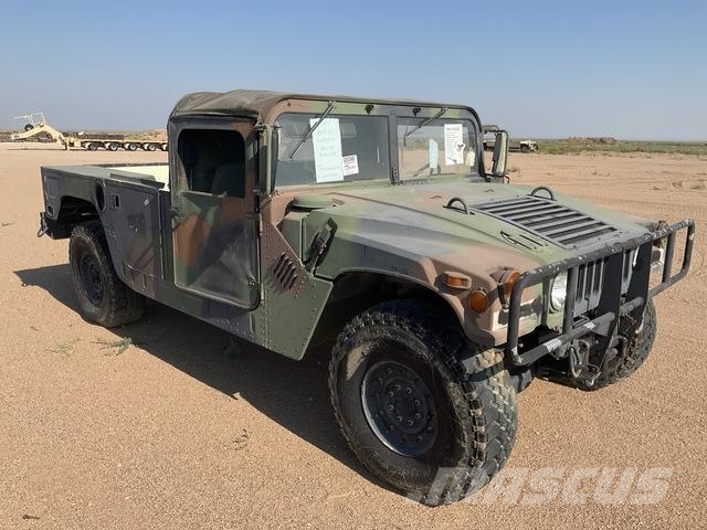 AM General M1097A2 Pick up/Dropside