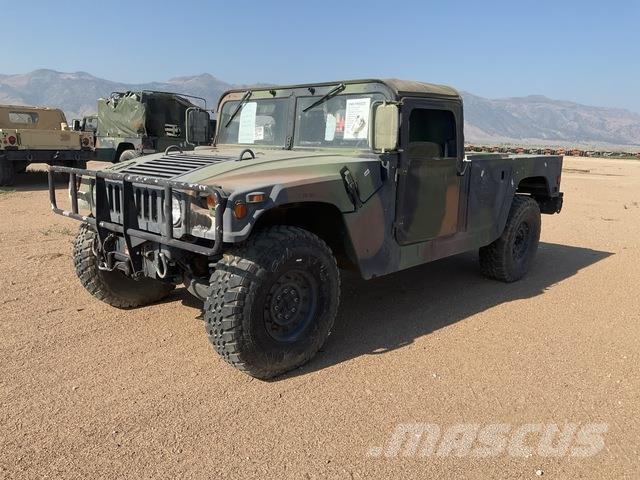 AM General M1097A2 Pick up/Dropside