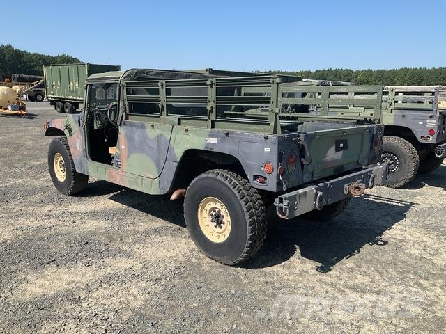 AM General M1097A2 Flakbilar/Pickuper