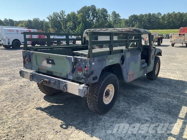 AM General M1097A2 Flakbilar/Pickuper