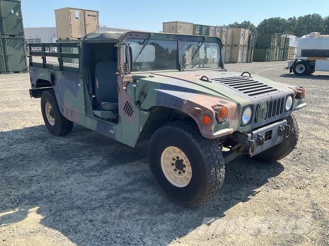 AM General M1097A2 Flakbilar/Pickuper