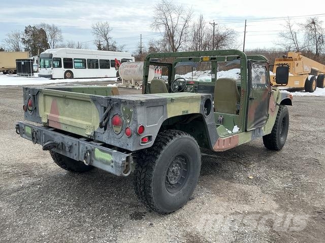 AM General M1097A2 픽업/드롭사이드
