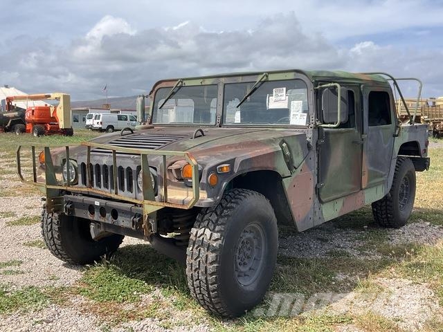 AM General M1097R1 Pikapai / Bortiniai sunkvežimiai