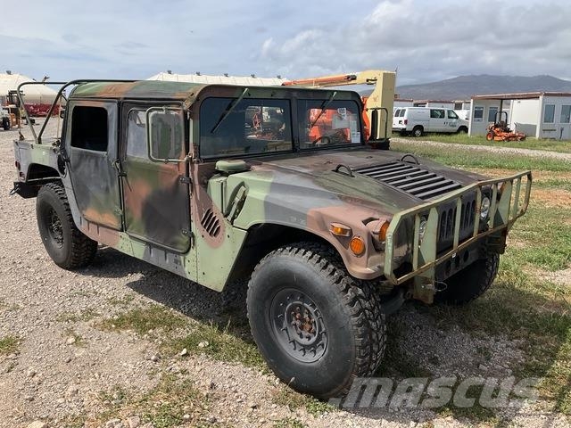 AM General M1097R1 Pikapai / Bortiniai sunkvežimiai