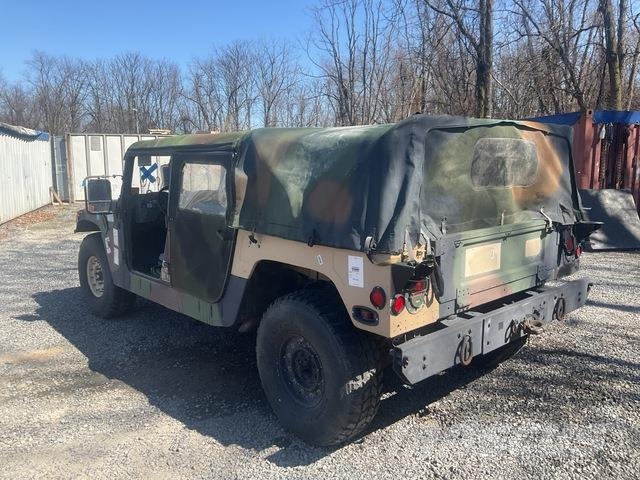 AM General M1097R1 픽업/드롭사이드