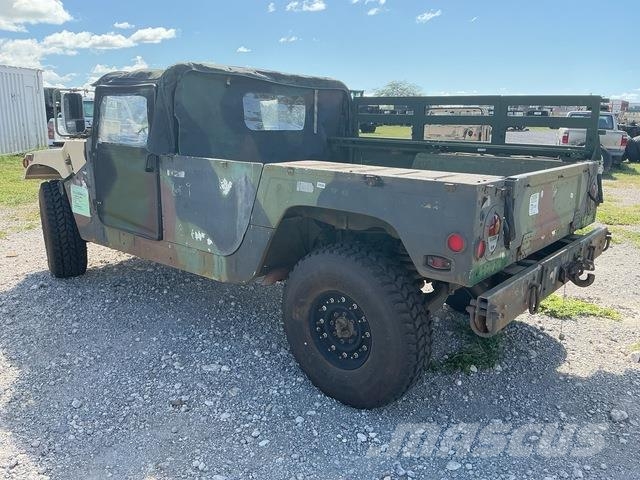 AM General M1097R1 Pickup/Pritschenwagen