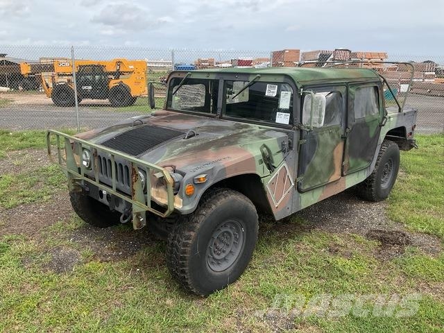 AM General M1097R1 Pickup/Pritschenwagen