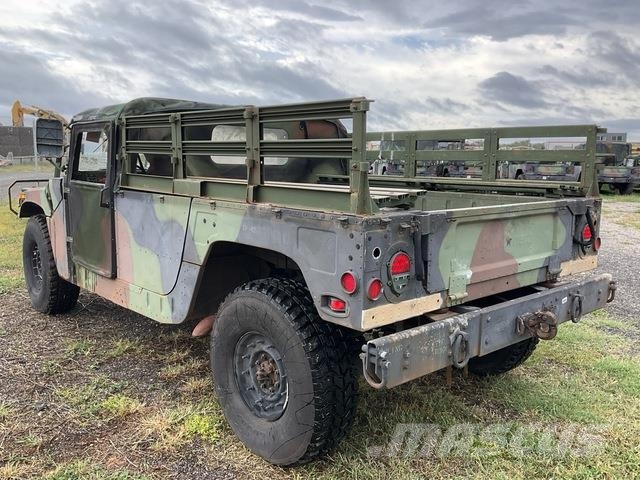 AM General M1097R1 Pickup/Pritschenwagen