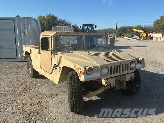 AM General M1097R1 Kis teherszállító/Platós kocsi