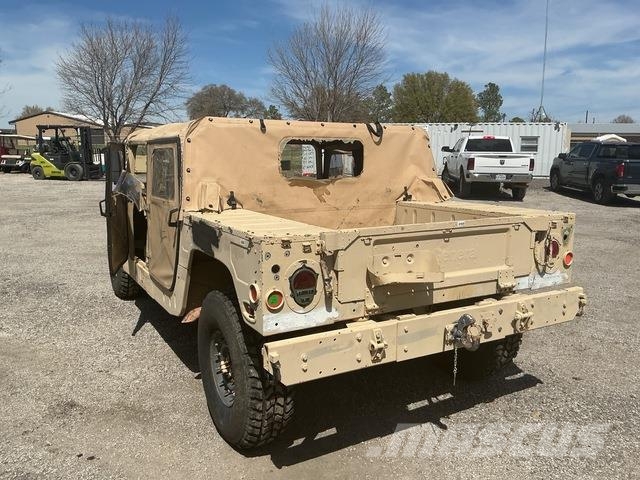 AM General M1097R1 픽업/드롭사이드