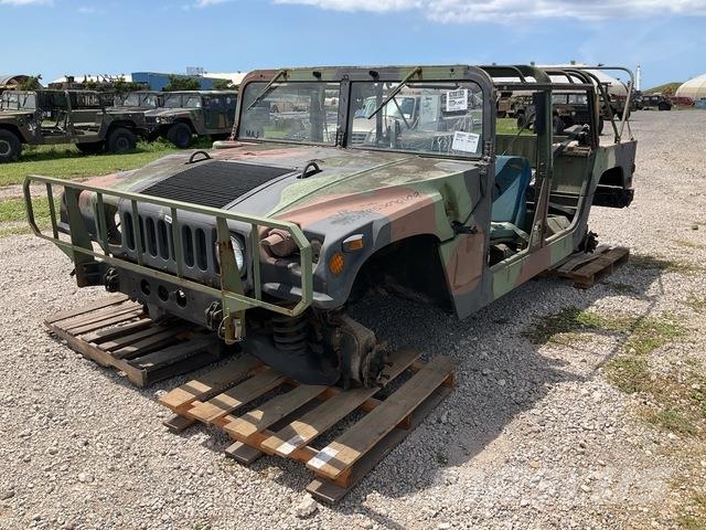 AM General M1097R1 픽업/드롭사이드