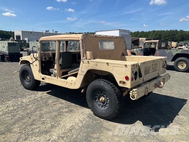 AM General M1097R1 Pickup/Pritschenwagen