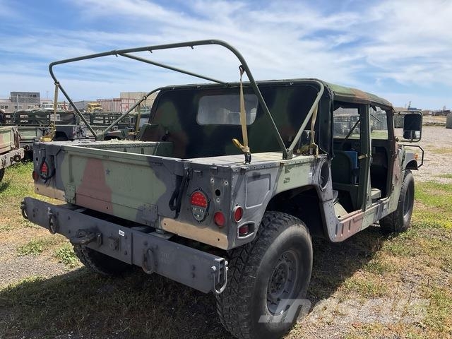 AM General M1097R1 Pickup/Sideaflæsning