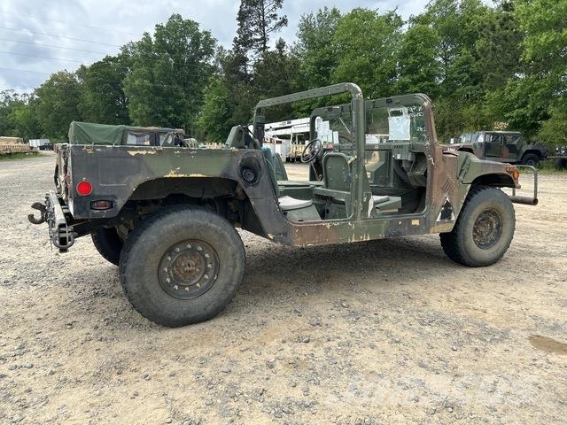 AM General M1097R1 픽업/드롭사이드
