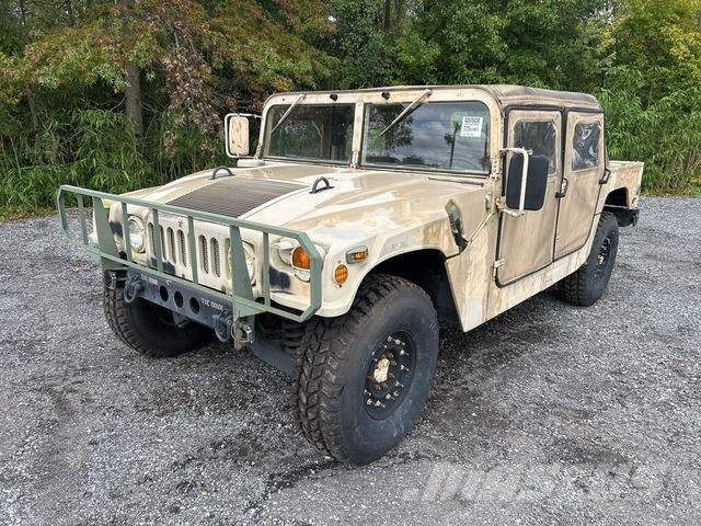 AM General M1097R1 Pikapai / Bortiniai sunkvežimiai