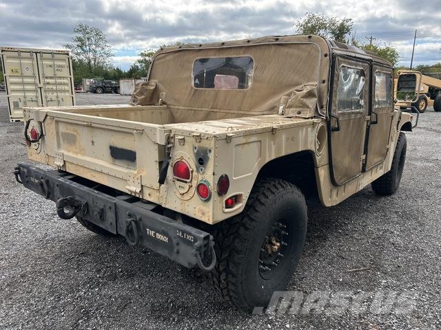 AM General M1097R1 Pikapai / Bortiniai sunkvežimiai