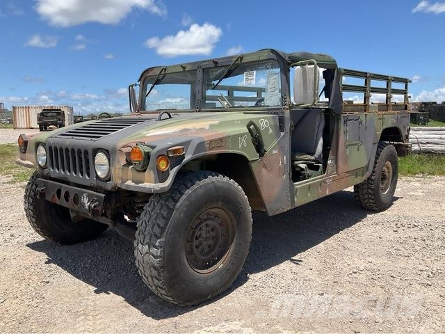 AM General M1097R1 Ldv/dropside