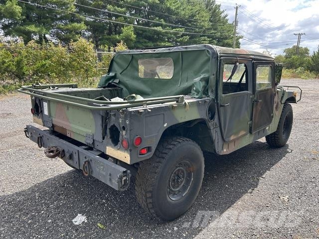AM General M1097R1 Pickup/Pritschenwagen