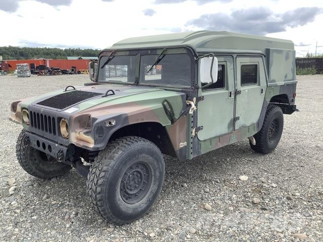 AM General M1097R1 Pick up/Valník