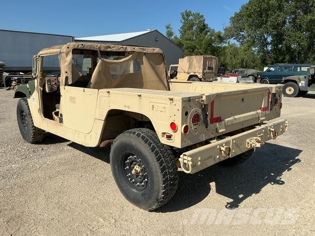 AM General M1097R1 Pickup/Pritschenwagen