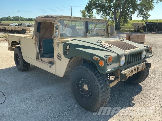 AM General M1097R1 Pickup/Pritschenwagen