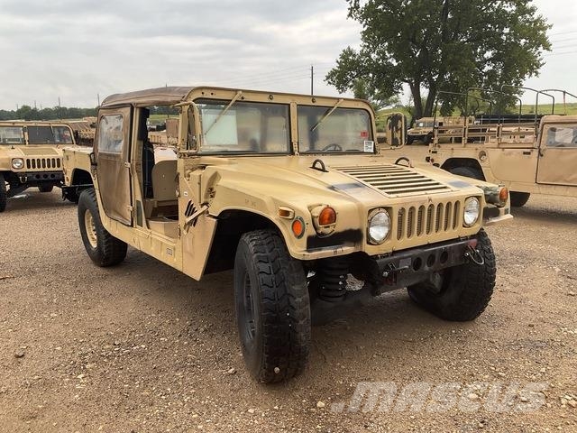 AM General M1097R1 Pikapai / Bortiniai sunkvežimiai