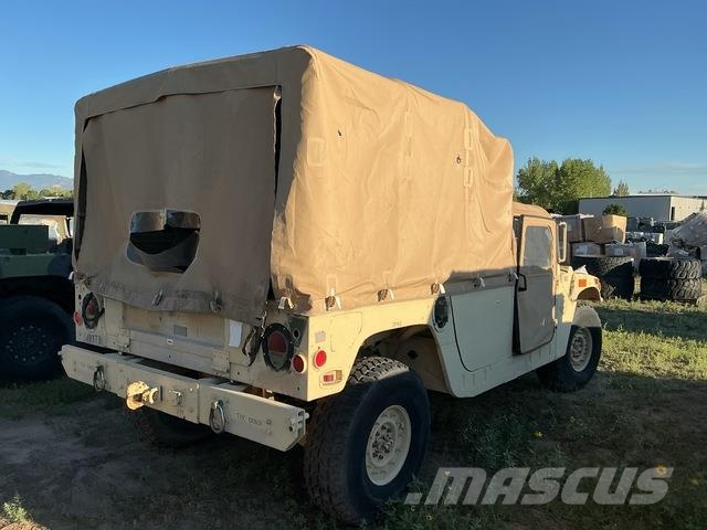 AM General M1097R1 픽업/드롭사이드