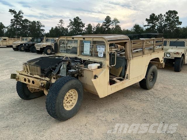 AM General M1097R1 Pickup/Pritschenwagen