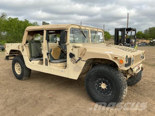 AM General M1097R1 Ldv/dropside