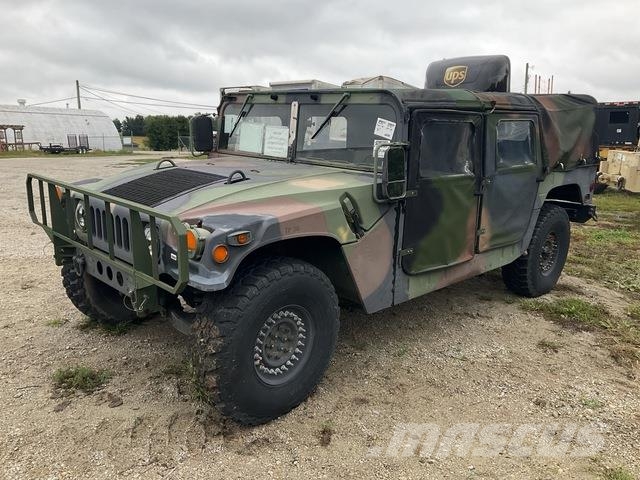 AM General M1097R1 Ldv/dropside