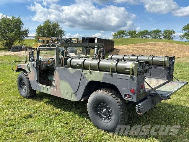 AM General M1097R1 Ldv/dropside