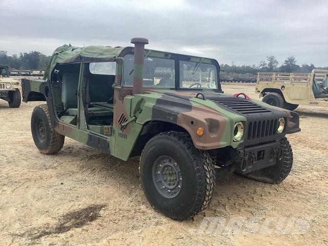 AM General M1123 ピックアップ/ドロップサイド