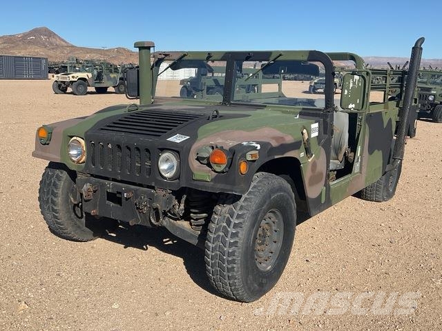AM General M1123 Pick up/Valník