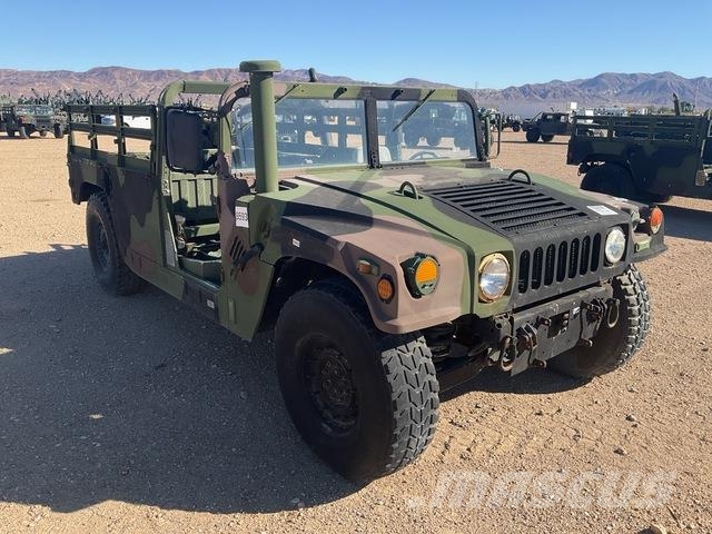 AM General M1123 Pick up/Valník
