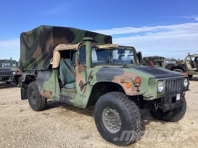 AM General M1152 Pikapai / Bortiniai sunkvežimiai