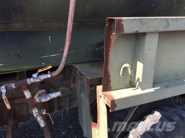 AM General M35A2 Water tankwagens