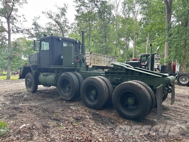 AM General M920 Евакуатори
