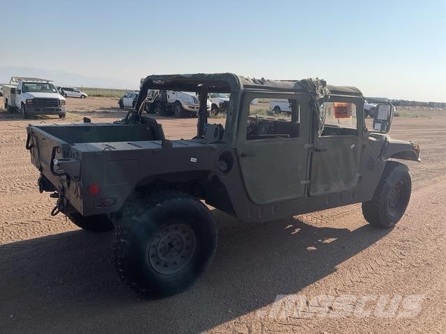 AM General M998 Pick up/Dropside