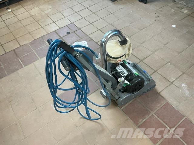 American EZ-8 Clamp Other