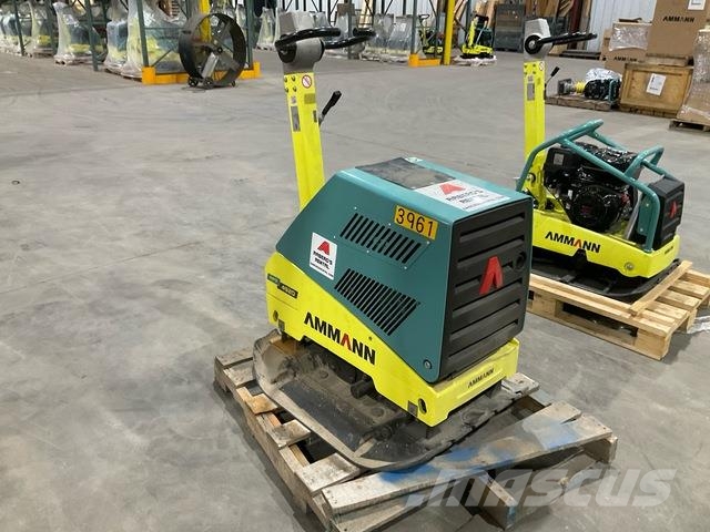 Ammann APR 4920 HA プレートコンパクター